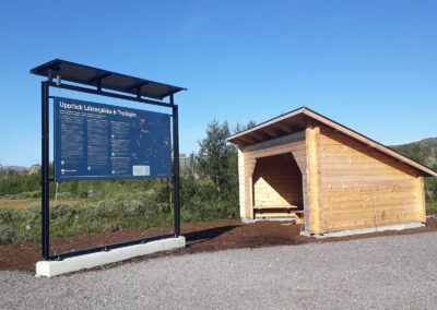 Escursione al Lago Trollsjön nella valle Kärkevagge Abisko