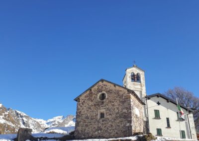 Rifugio Tavecchia, Valbiandino e Madonna della Neve, percorso da Introbio (Lecco)