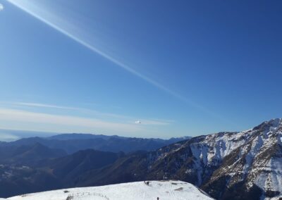 rifugio capanna 2000 escursione invernale plassa