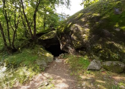 Parco Marmitte Giganti Cascate Acquafraggia escursione anello Chiavenna