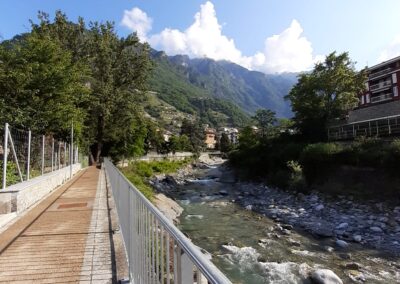 Parco Marmitte Giganti Cascate Acquafraggia escursione anello Chiavenna