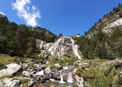 escursione cascata toce riale val formazza