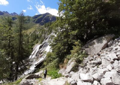 escursione cascata toce riale val formazza