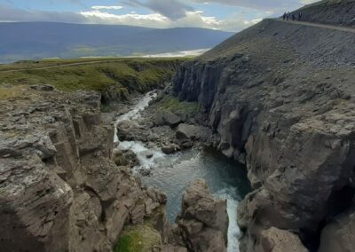 escursione islanda cascata hengifoss