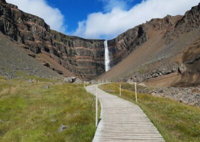 escursione islanda cascata hengifoss