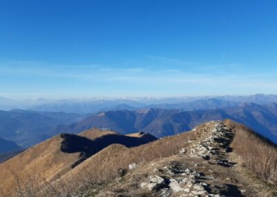 escursione monte san primo da piano rancio