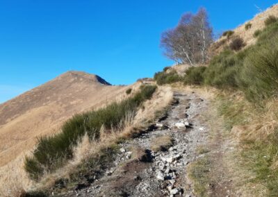 escursione monte san primo da piano rancio